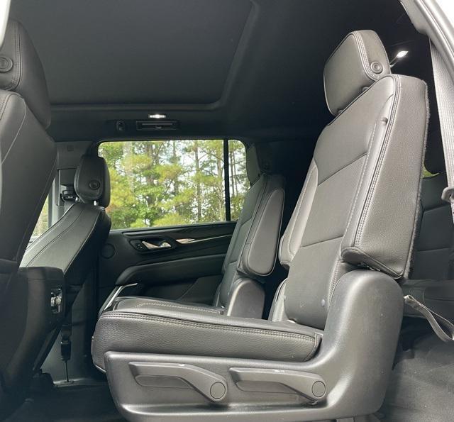 used 2022 GMC Yukon XL car, priced at $53,499