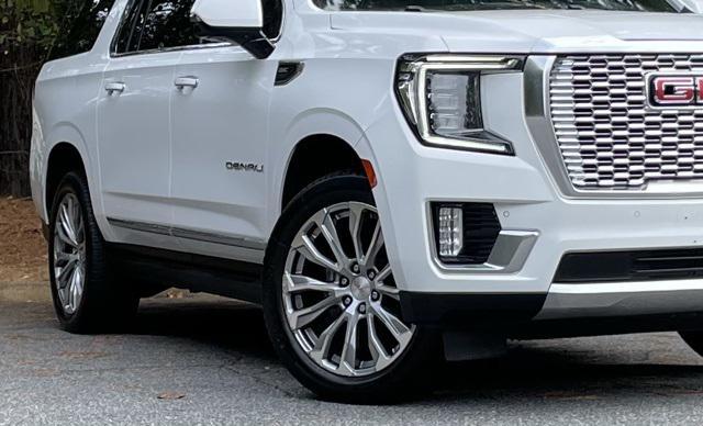 used 2022 GMC Yukon XL car, priced at $53,499