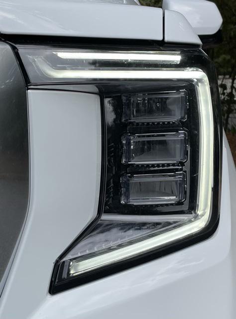 used 2022 GMC Yukon XL car, priced at $53,499