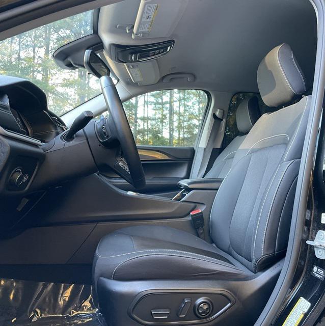 used 2022 Jeep Grand Cherokee car, priced at $22,749