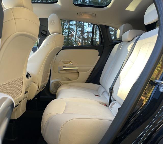 used 2021 Mercedes-Benz GLA 250 car, priced at $23,449