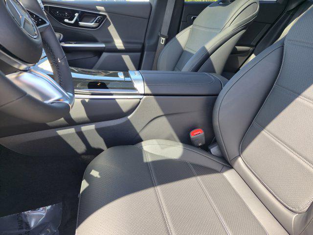 new 2025 Mercedes-Benz GLC 300 car, priced at $57,605