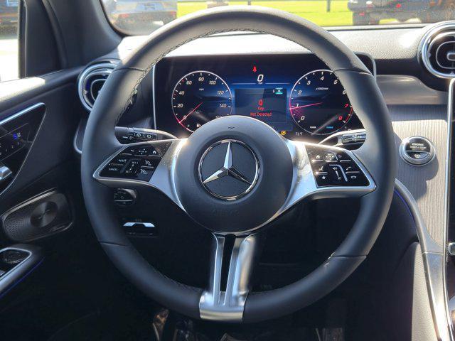 new 2025 Mercedes-Benz GLC 300 car, priced at $57,605