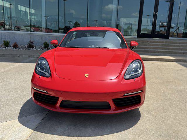new 2025 Porsche 718 Cayman car