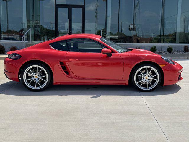new 2025 Porsche 718 Cayman car