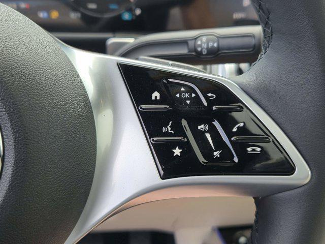 new 2025 Mercedes-Benz GLB 250 car, priced at $49,580