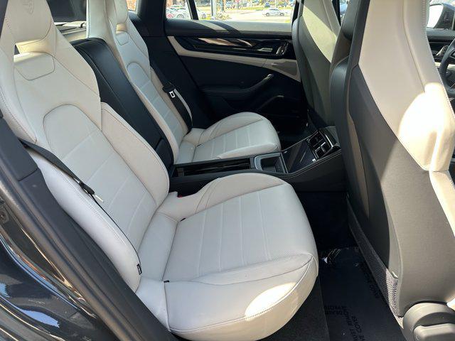 new 2026 Porsche Panamera car