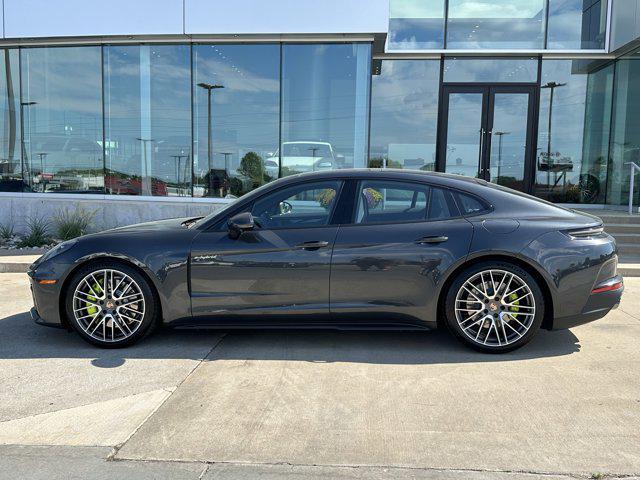 new 2026 Porsche Panamera car