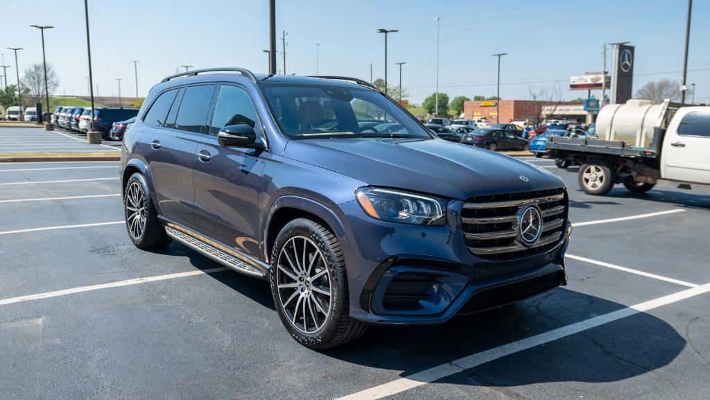 new 2024 Mercedes-Benz GLS 450 car, priced at $108,860