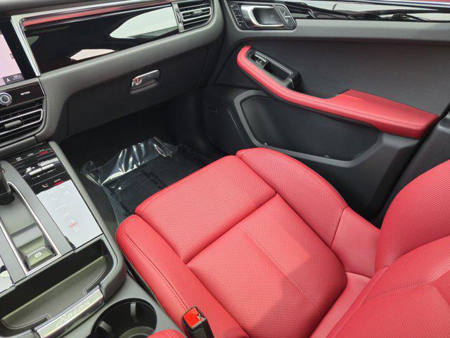new 2025 Porsche Macan car