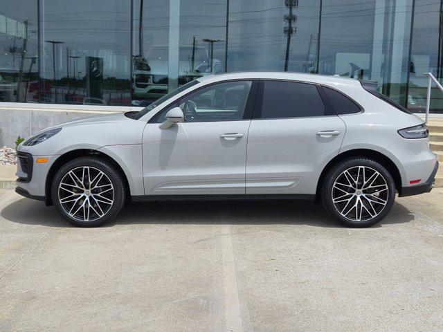new 2025 Porsche Macan car