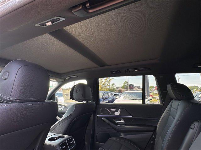 new 2026 Mercedes-Benz GLS 580 car, priced at $122,660