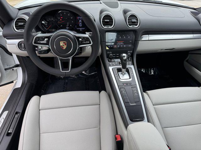 new 2025 Porsche 718 Cayman car