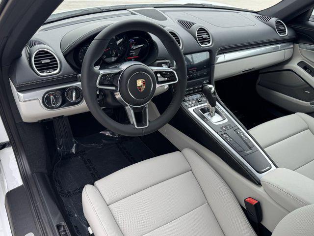 new 2025 Porsche 718 Cayman car