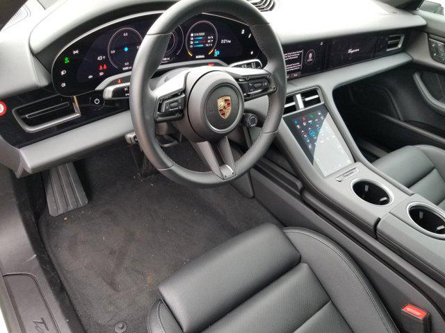 new 2024 Porsche Taycan car