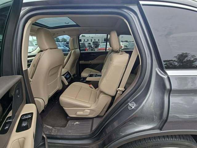 used 2022 Lincoln Aviator car, priced at $46,000