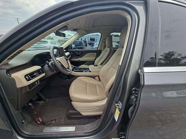 used 2022 Lincoln Aviator car, priced at $46,000