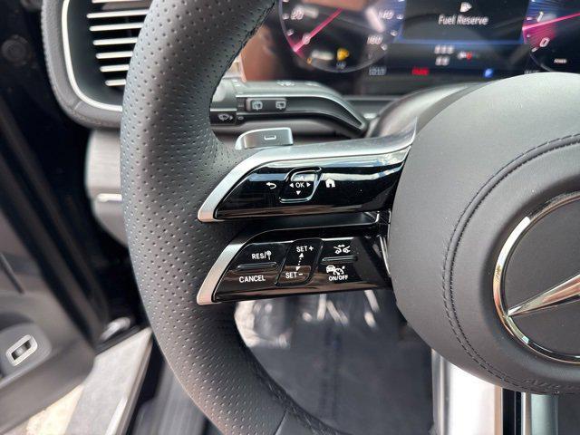 new 2025 Mercedes-Benz GLS 580 car, priced at $117,365