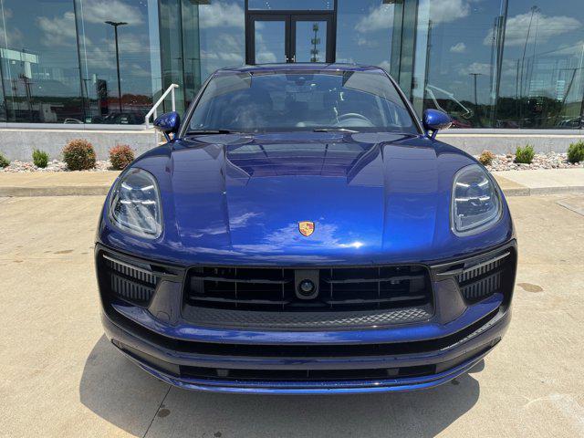 new 2025 Porsche Macan car