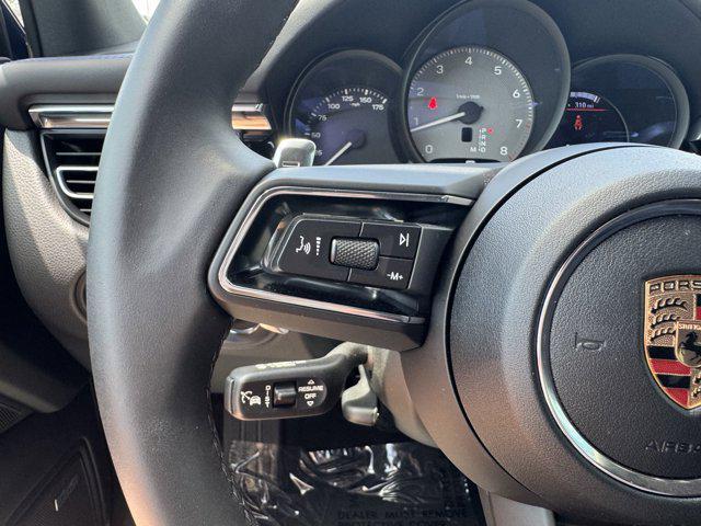 new 2025 Porsche Macan car