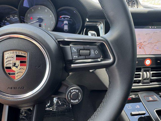 new 2025 Porsche Macan car