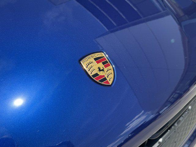 new 2025 Porsche Macan car