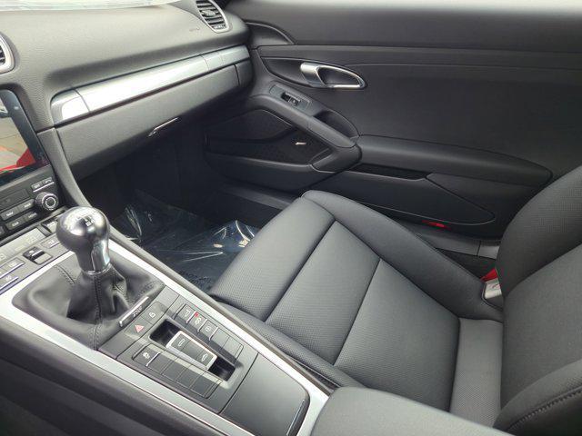 new 2025 Porsche 718 Boxster car