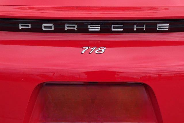 new 2025 Porsche 718 Boxster car