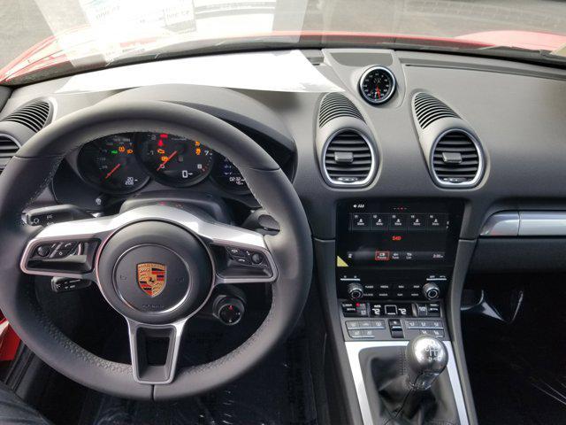 new 2025 Porsche 718 Boxster car