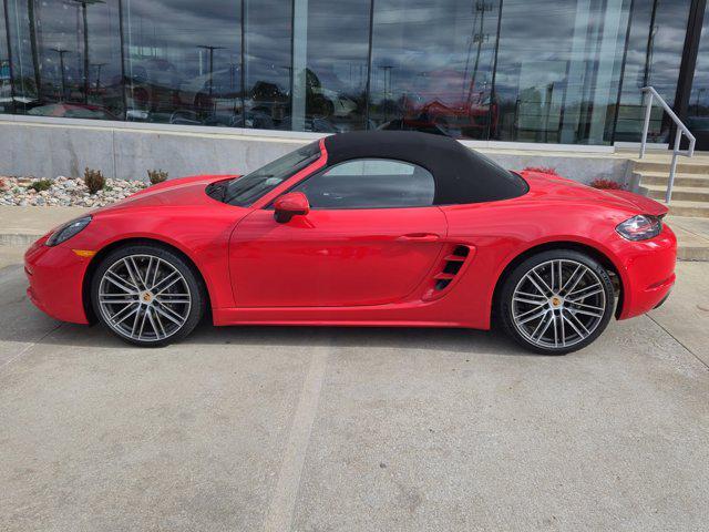 new 2025 Porsche 718 Boxster car