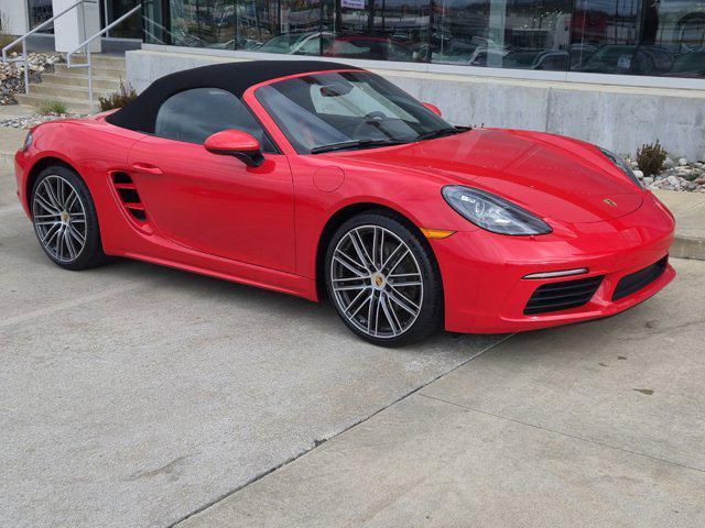new 2025 Porsche 718 Boxster car