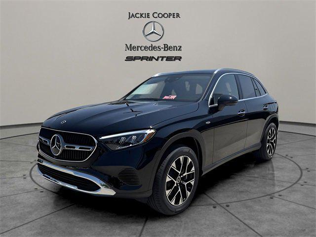 new 2025 Mercedes-Benz GLC 350e car, priced at $63,650
