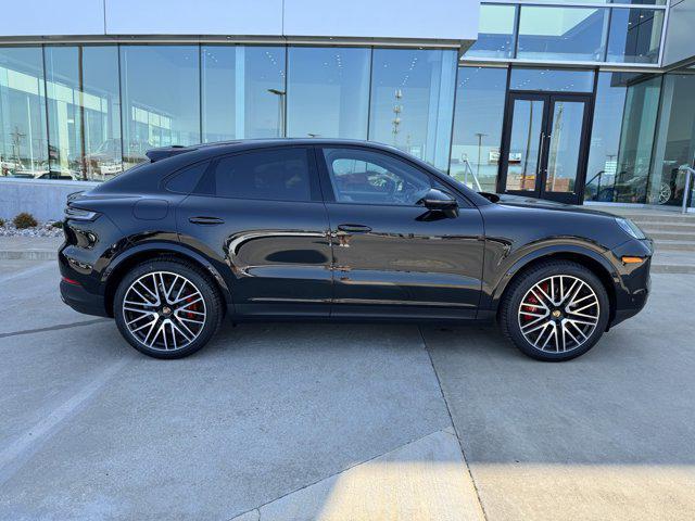 new 2025 Porsche Cayenne car
