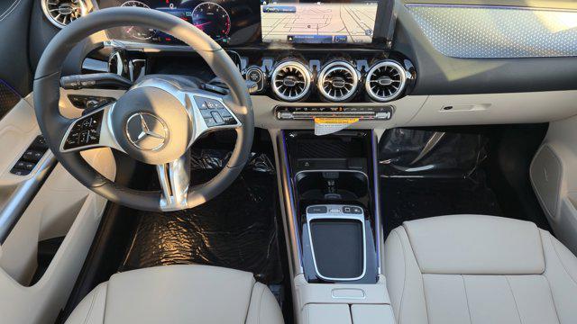new 2025 Mercedes-Benz GLA 250 car, priced at $48,295