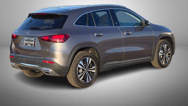new 2025 Mercedes-Benz GLA 250 car, priced at $48,295