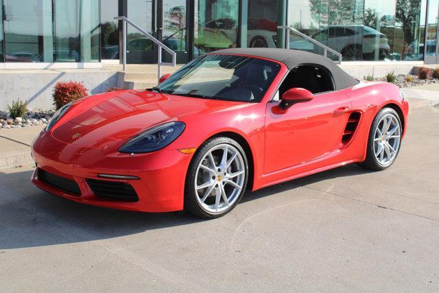 new 2025 Porsche 718 Boxster car