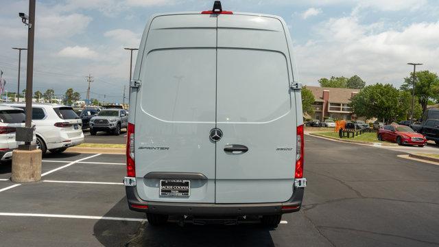 new 2024 Mercedes-Benz Sprinter 3500 car, priced at $75,688