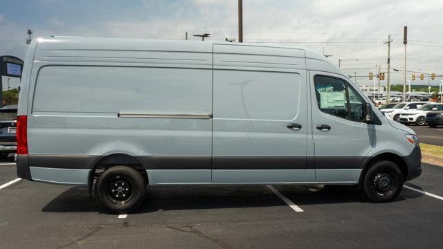 new 2024 Mercedes-Benz Sprinter 3500 car, priced at $75,688