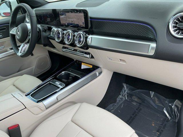 new 2025 Mercedes-Benz GLB 250 car, priced at $48,645