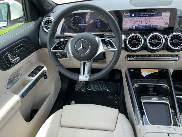 new 2025 Mercedes-Benz GLB 250 car, priced at $48,645