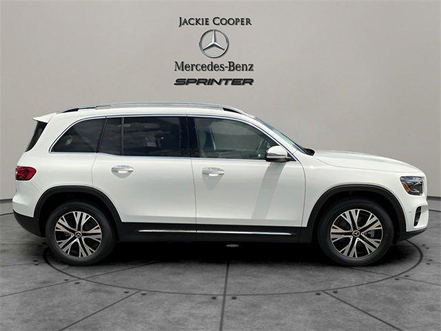 new 2025 Mercedes-Benz GLB 250 car, priced at $48,645
