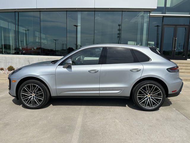 new 2025 Porsche Macan car