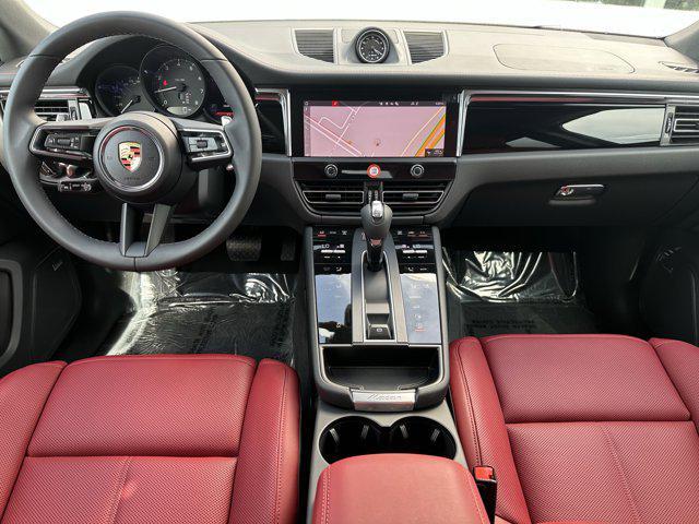 new 2025 Porsche Macan car