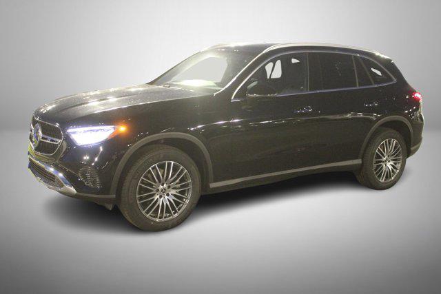 new 2025 Mercedes-Benz GLC 300 car, priced at $53,765