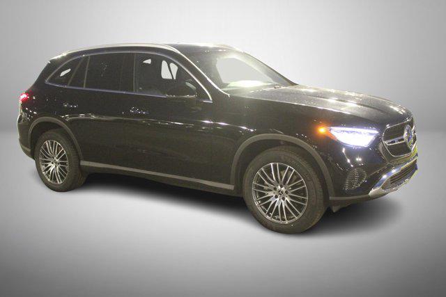 new 2025 Mercedes-Benz GLC 300 car, priced at $53,765