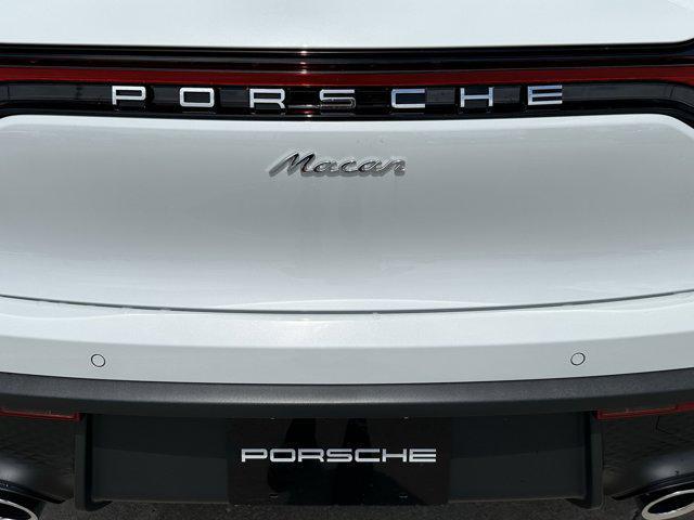 new 2025 Porsche Macan car