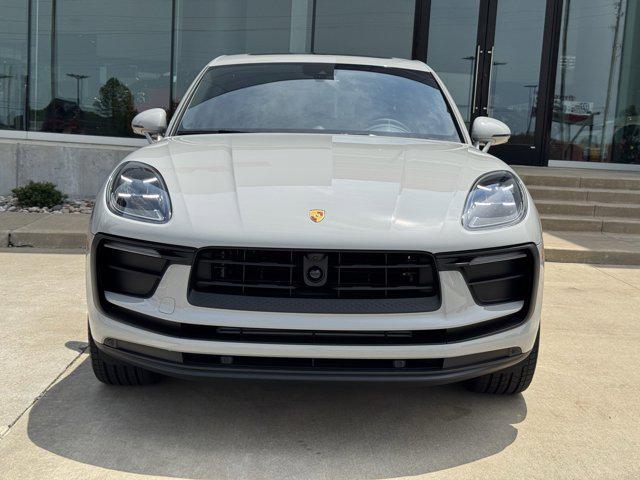 new 2025 Porsche Macan car