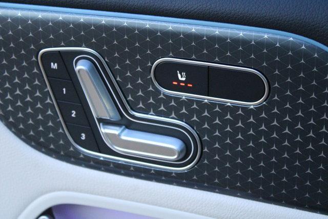 new 2025 Mercedes-Benz GLB 250 car, priced at $50,595