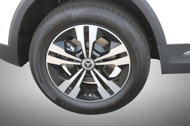 new 2025 Mercedes-Benz GLA 250 car, priced at $45,650