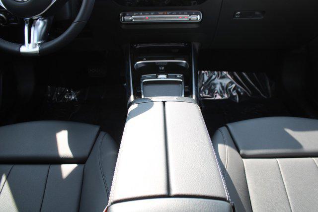new 2025 Mercedes-Benz GLA 250 car, priced at $45,650